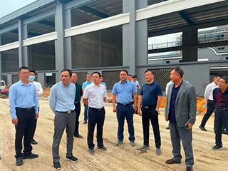建甌市委書(shū)記周靖、市長(cháng)吳偉帶隊到雙龍戲珠白酒擴建項目現場(chǎng)開(kāi)展調研活動(dòng)